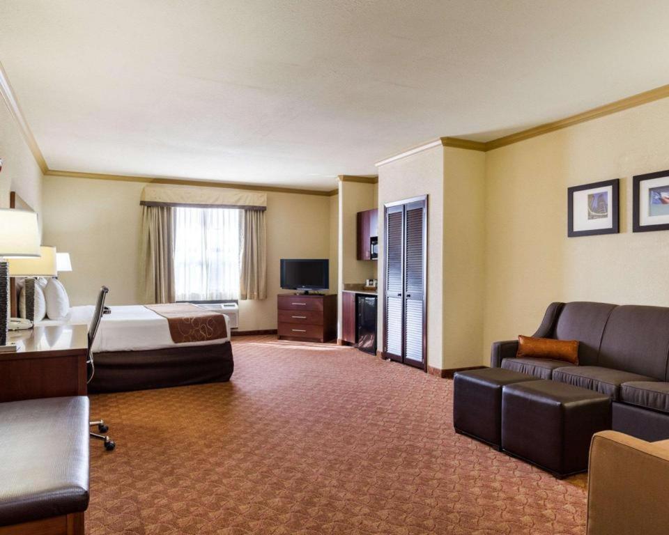 Comfort Suites Near Nasa - Clear Lake Webster Εξωτερικό φωτογραφία