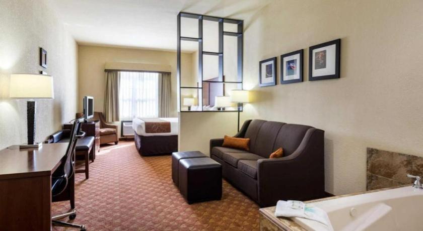 Comfort Suites Near Nasa - Clear Lake Webster Εξωτερικό φωτογραφία