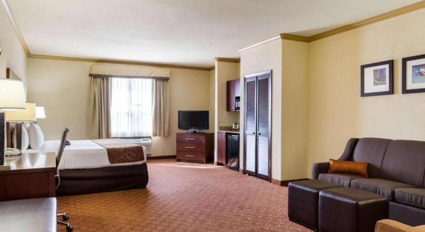 Comfort Suites Near Nasa - Clear Lake Webster Εξωτερικό φωτογραφία